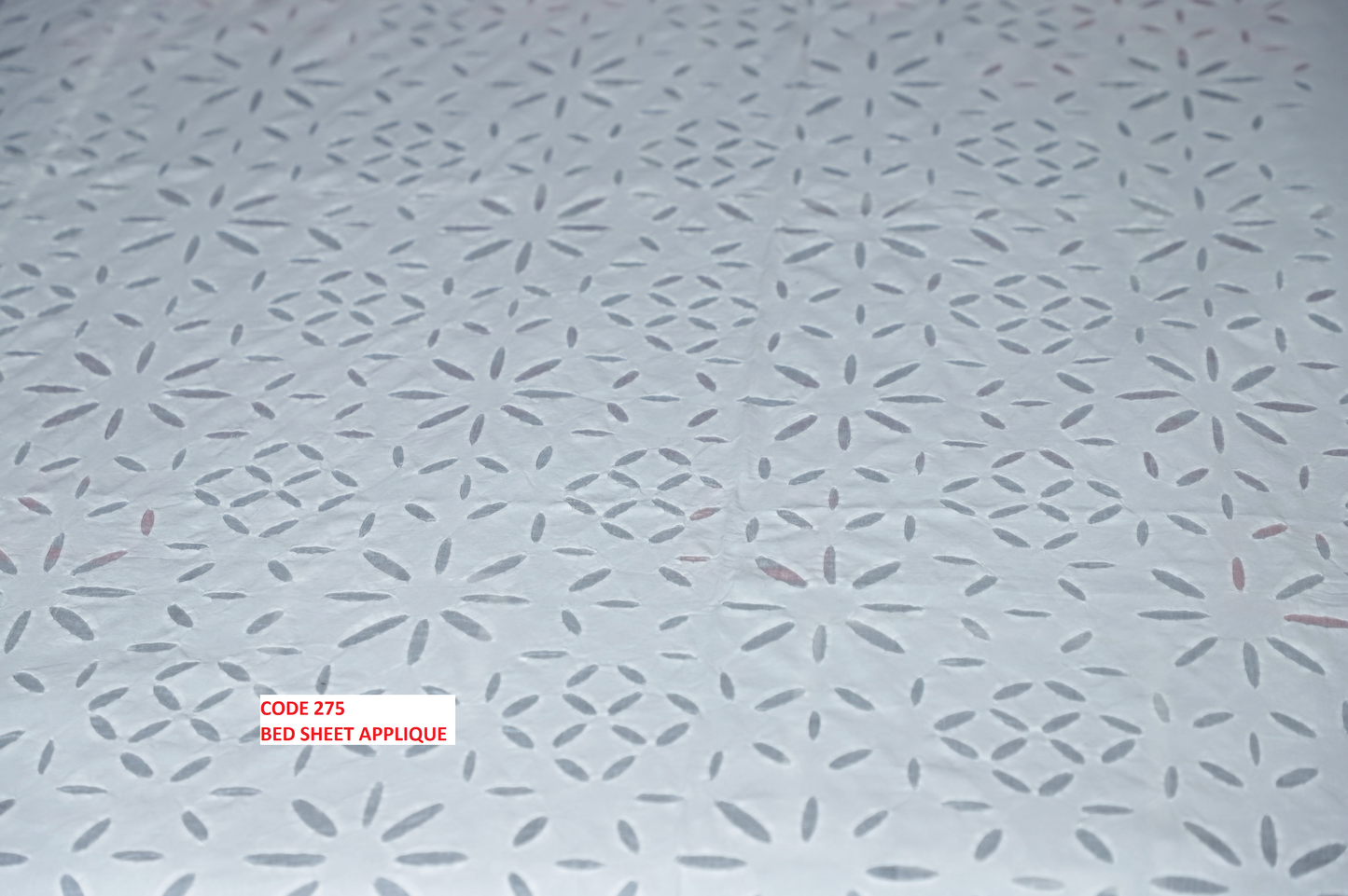 KRAFTBARN - APPLIQUE BED SHEETS 100% COTTON WITH SIZE OF 90X108, WHITE COLOR- 275